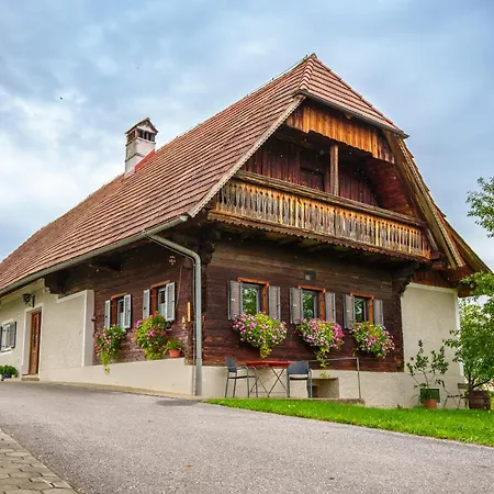 Winzerhaus Am Eichberg * Leutschach